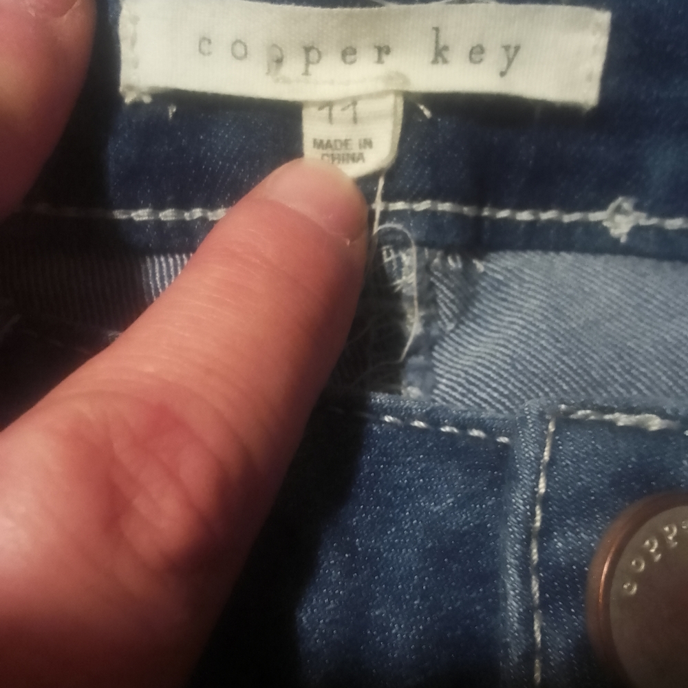 Copper Key High Rise Blue Jeans Size 11/29" Inseam - Picture 7 of 9